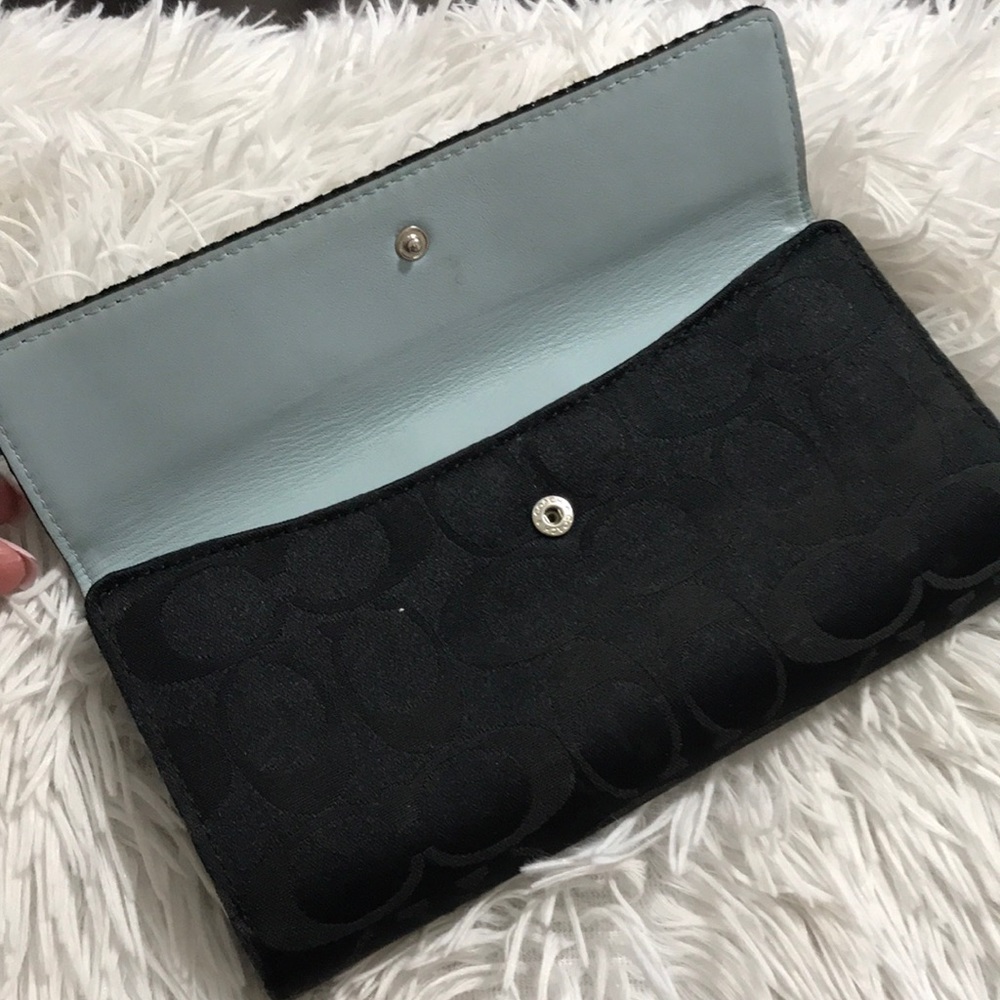 Black Snake Print Coach Wallet - Picture 2 of 8